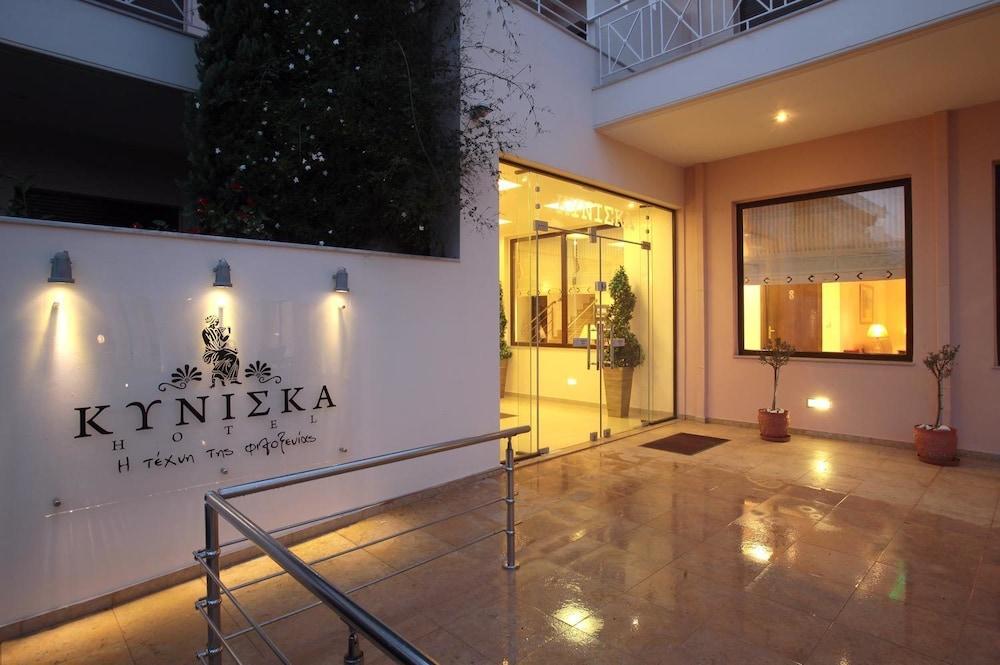 Kyniska Hotel Plitra Exterior photo