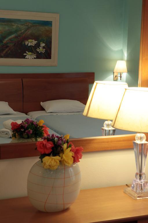 Kyniska Hotel Plitra Room photo